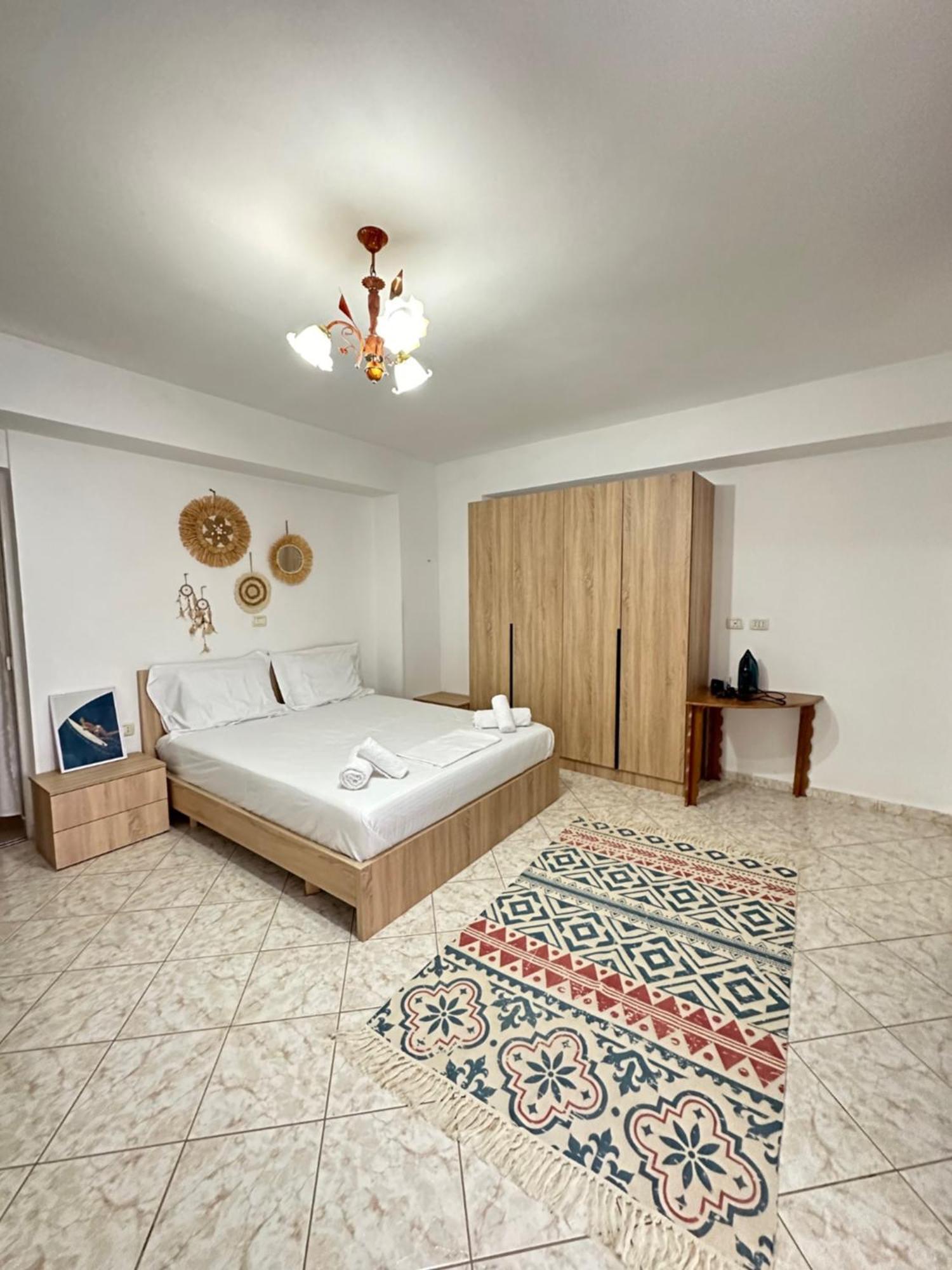 Boho Coastal Retreat Appartement Sarandë Buitenkant foto