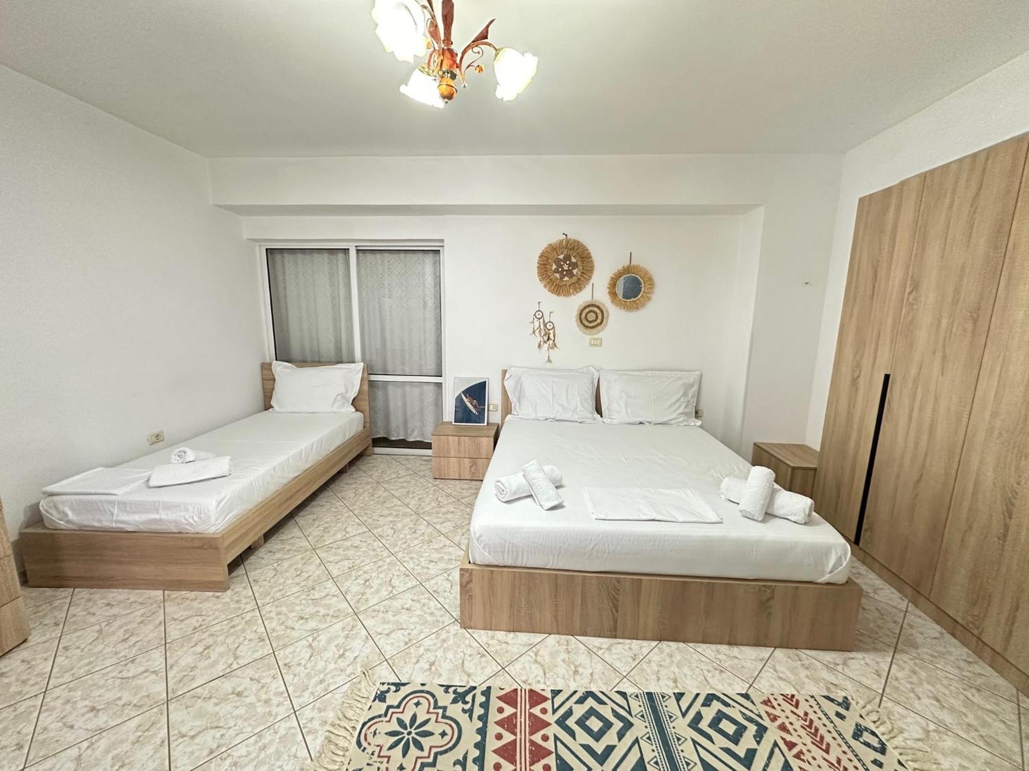 Boho Coastal Retreat Appartement Sarandë Buitenkant foto